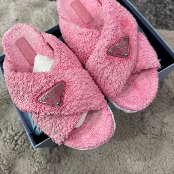 PRADA • pink terry cloth slides sandals - 39.5 - Picture 3 of 5